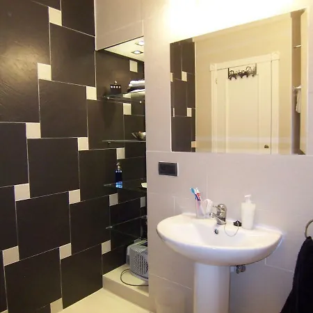 Beachview Seafront Apartment
